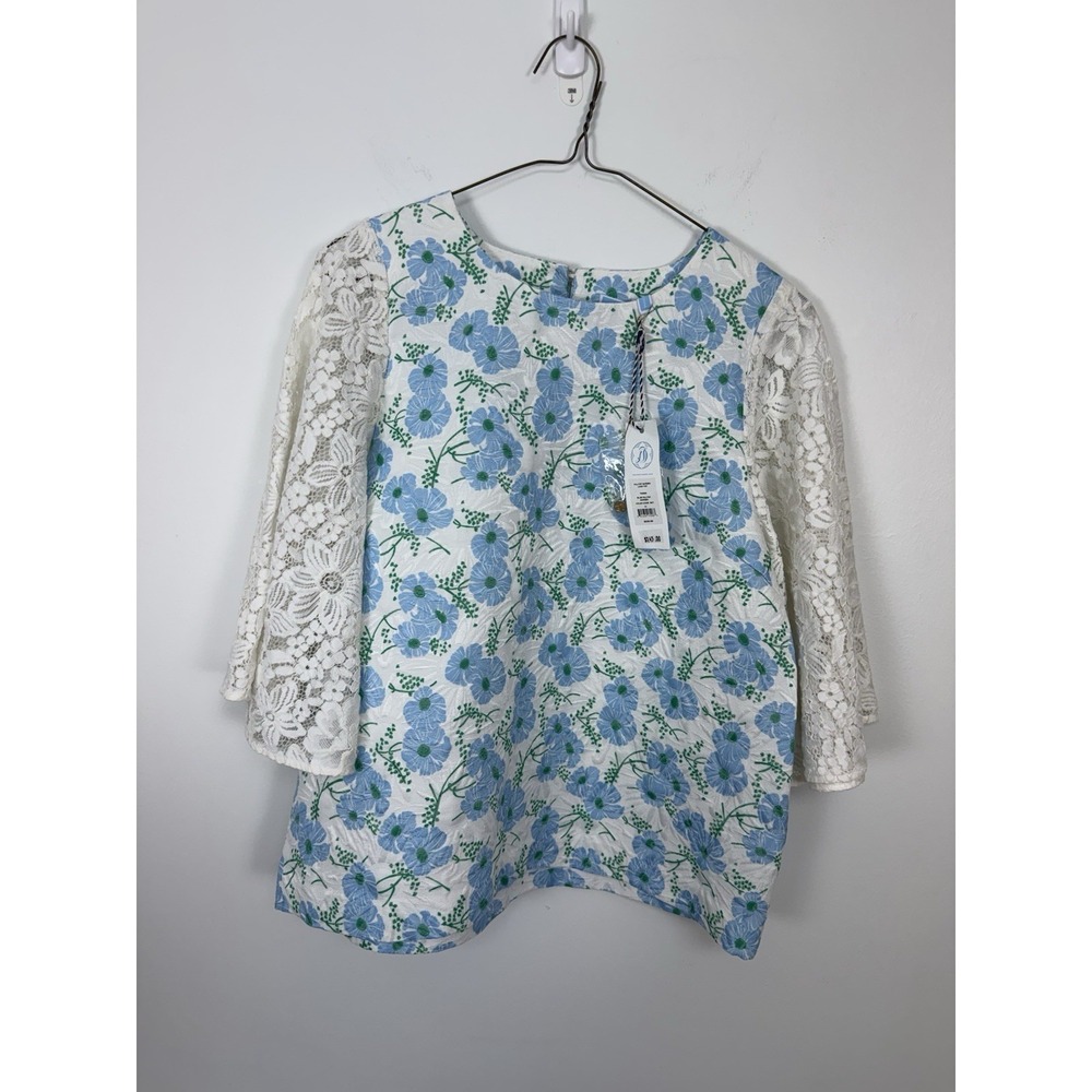 NWT Draper James Blue Floral Hilltop Garden Crochet Lace Flutter Blouse Size 10